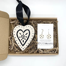 Load image into Gallery viewer, Gift Set - Earrings &amp; Decoration (Black Dot)

